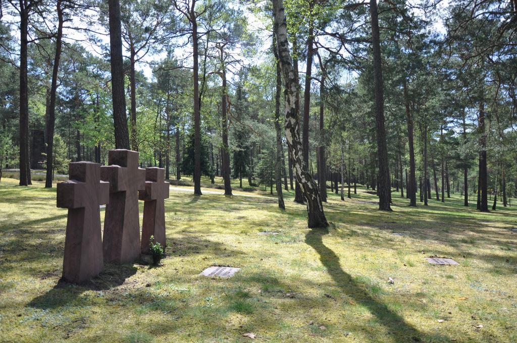 Friedhof in Halbe (Foto: Raphael Schmidt)