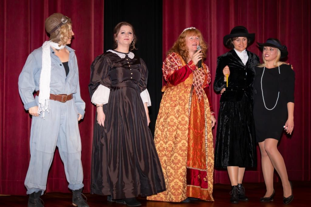 "Frauen der Geschichte"