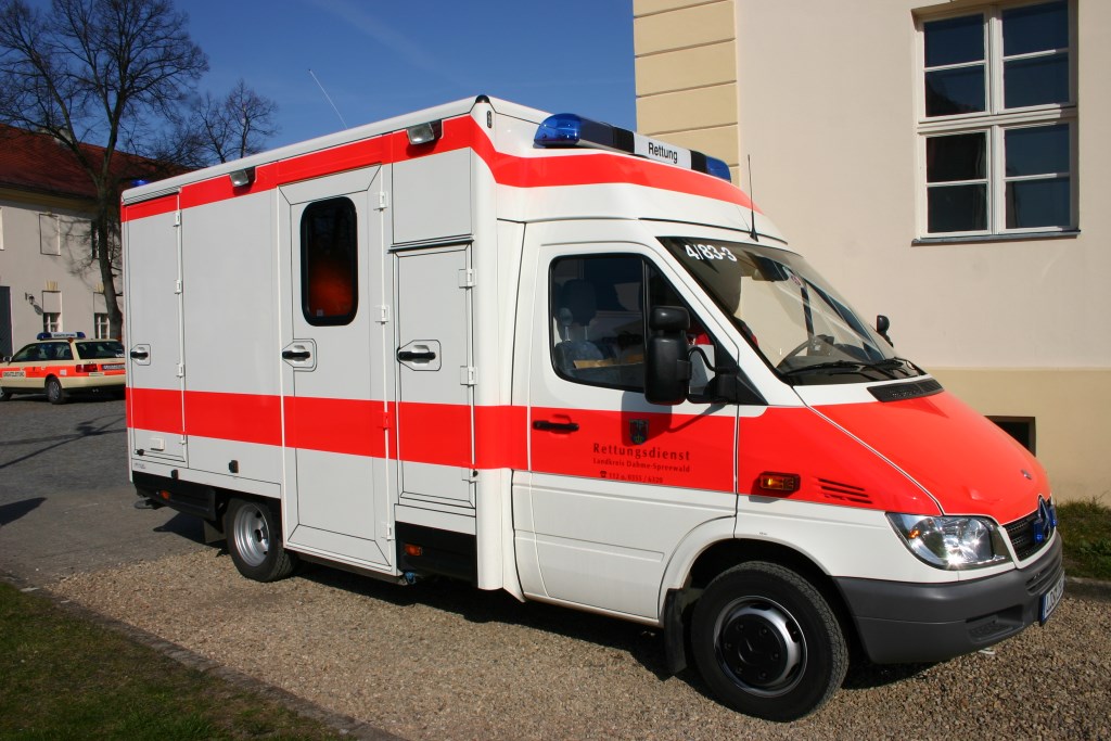 Spezialfahrzeug für Infektionskrankheiten (Foto: Johanniter-Unfall-Hilfe e.V.)