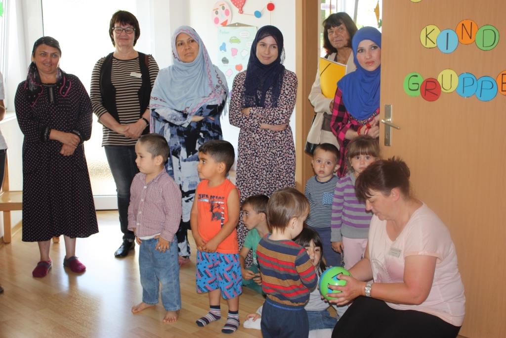 Eltern-Kind-Gruppe in der Gemeinschaftsunterkunft Zützen