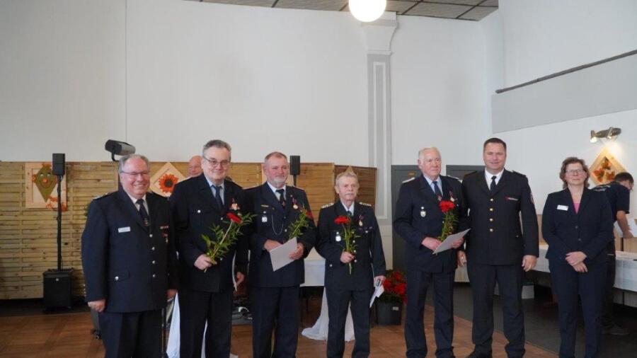Feuerwehr Ehrungen Treue Dienste Feuerwehr Ehrungen Treue Dienste