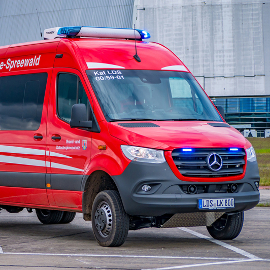 Ein neues Fahrzeug für den Brand- und Katastrophenschutz.